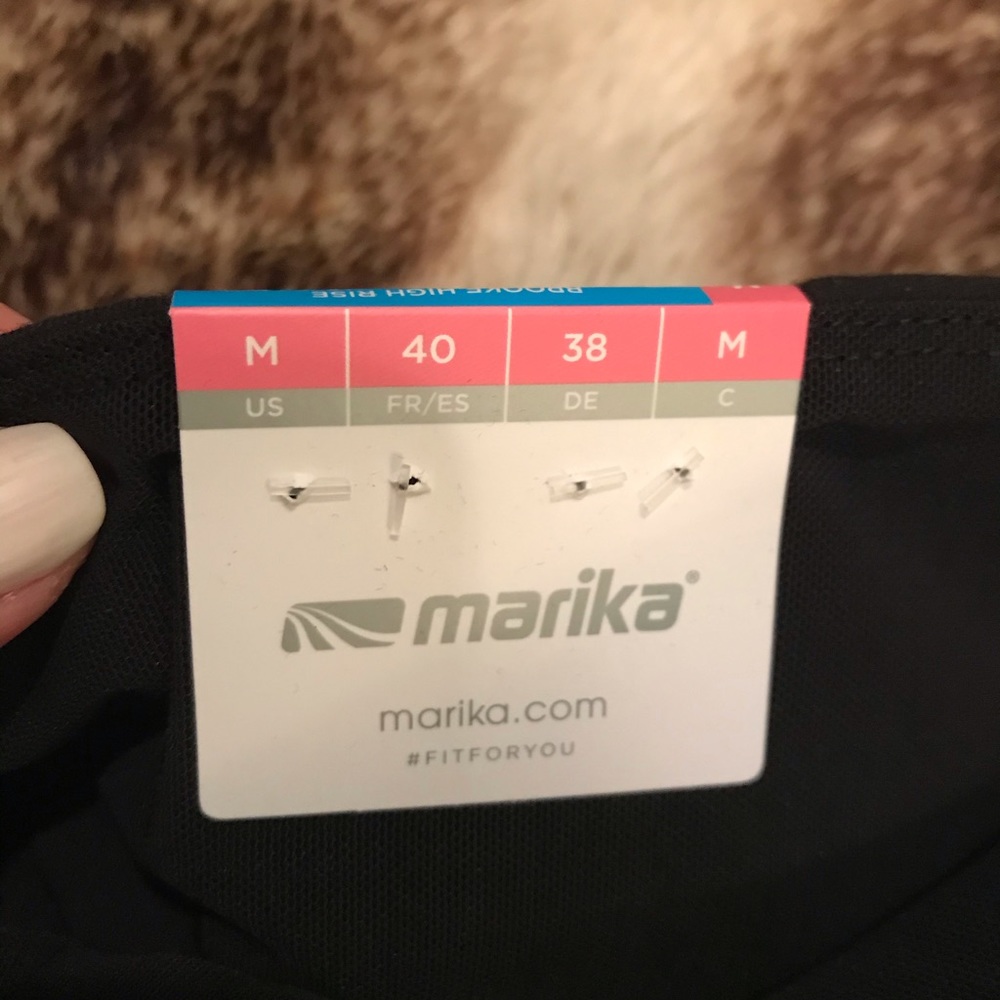 New Stylish Leggings - Picture 3 of 4